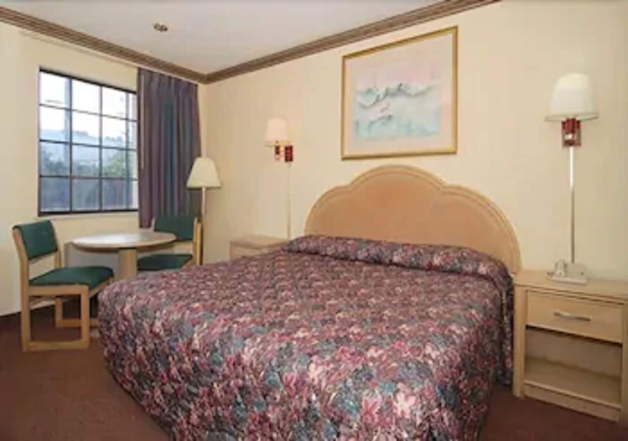 Econo Lodge Лексингтон Экстерьер фото