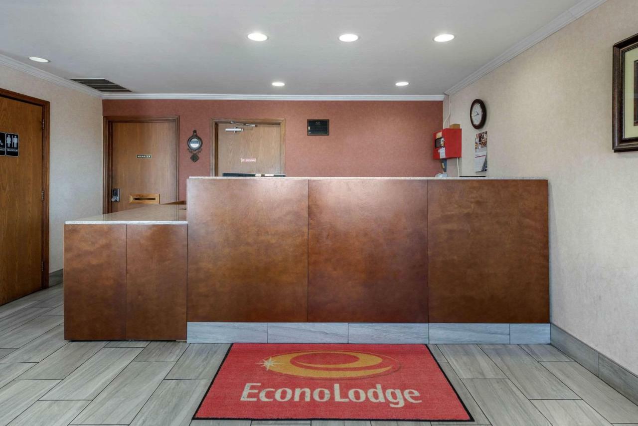 Econo Lodge Лексингтон Экстерьер фото