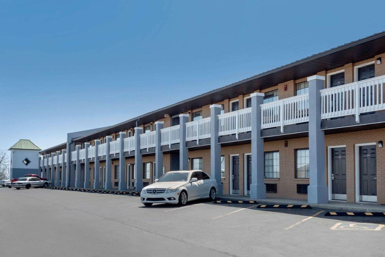 Econo Lodge Лексингтон Экстерьер фото