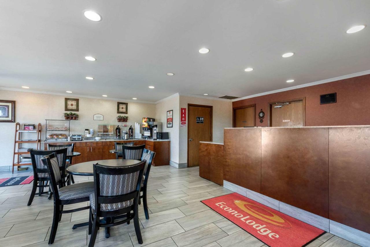Econo Lodge Лексингтон Экстерьер фото