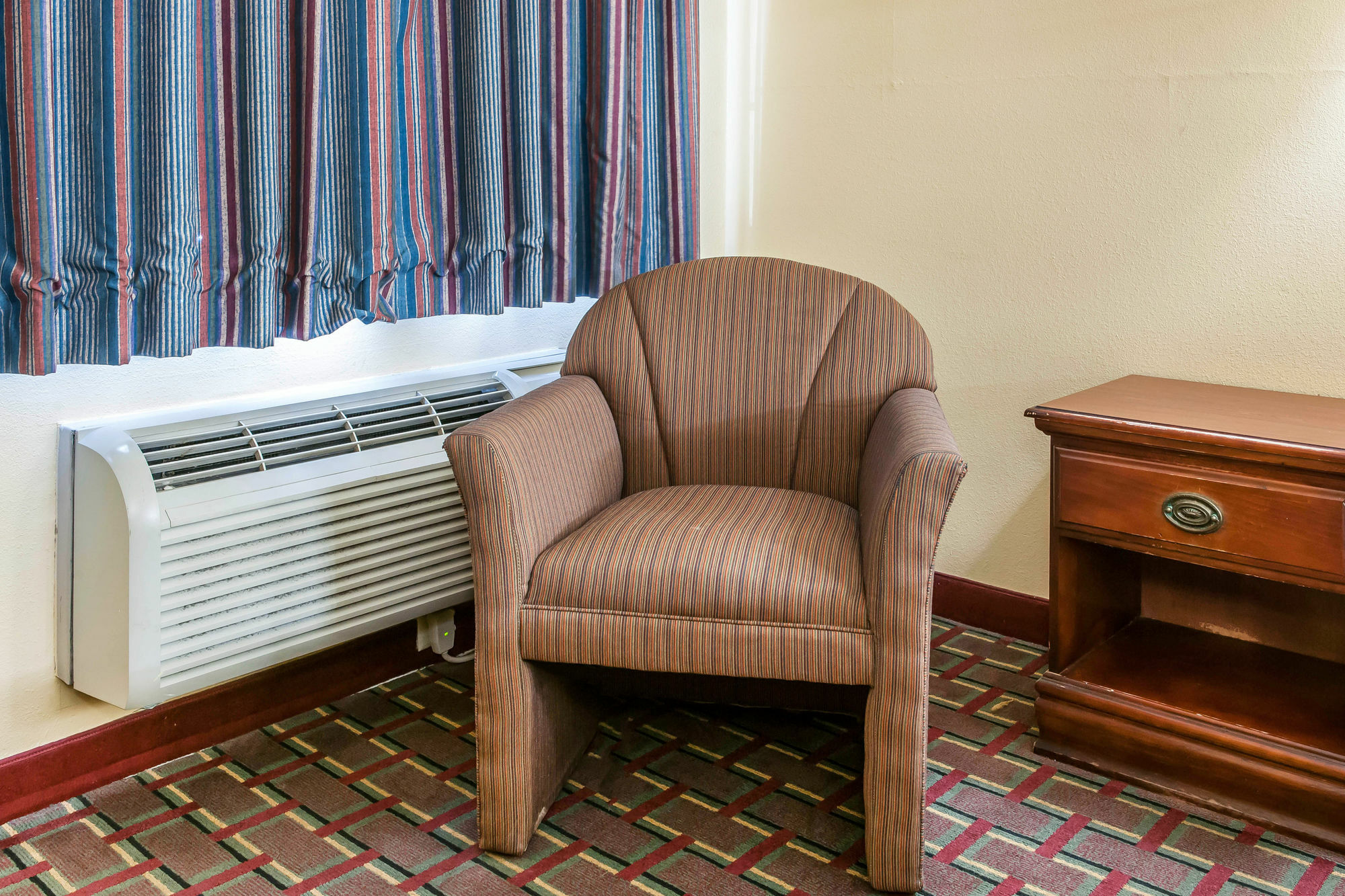 Econo Lodge Лексингтон Экстерьер фото